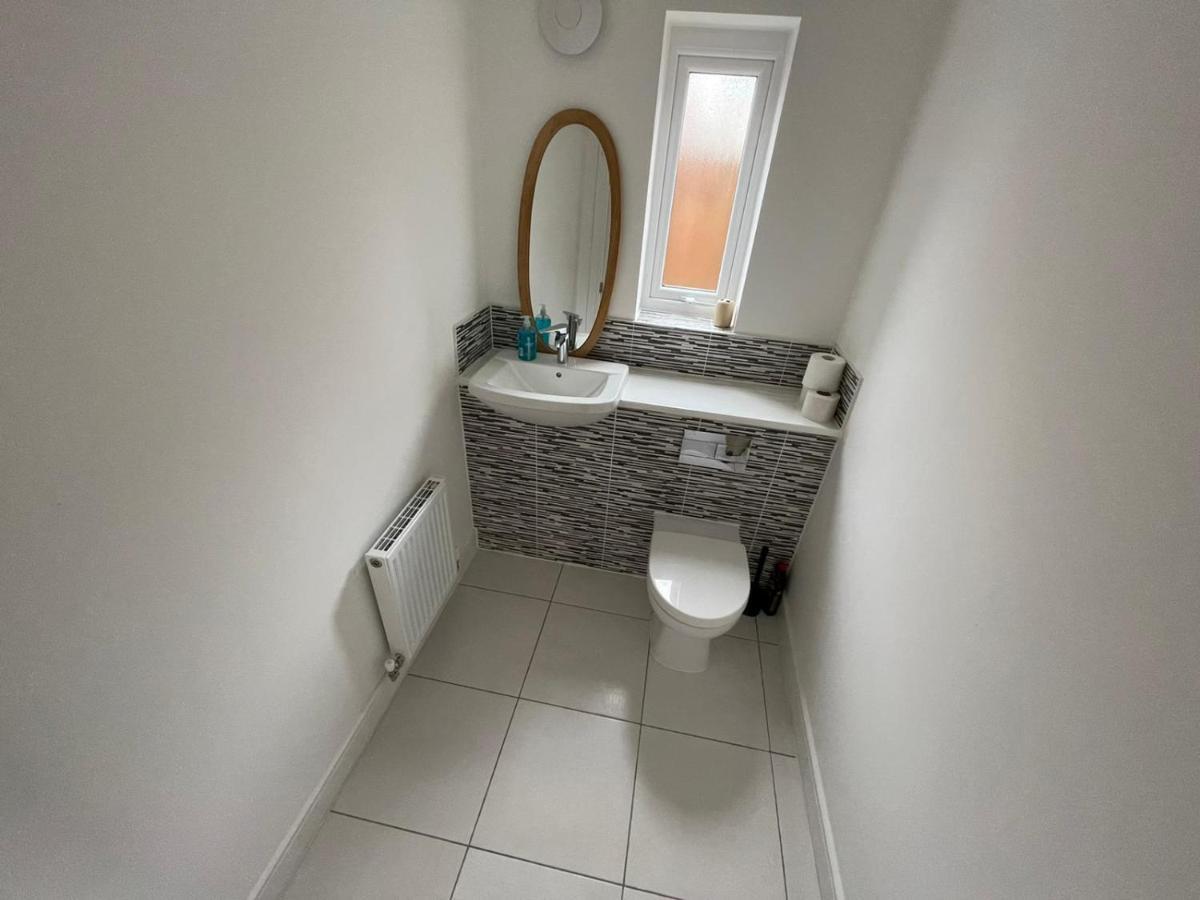 Modern Room With Huge Bed - Walk To City Centre! Манчестер Екстер'єр фото
