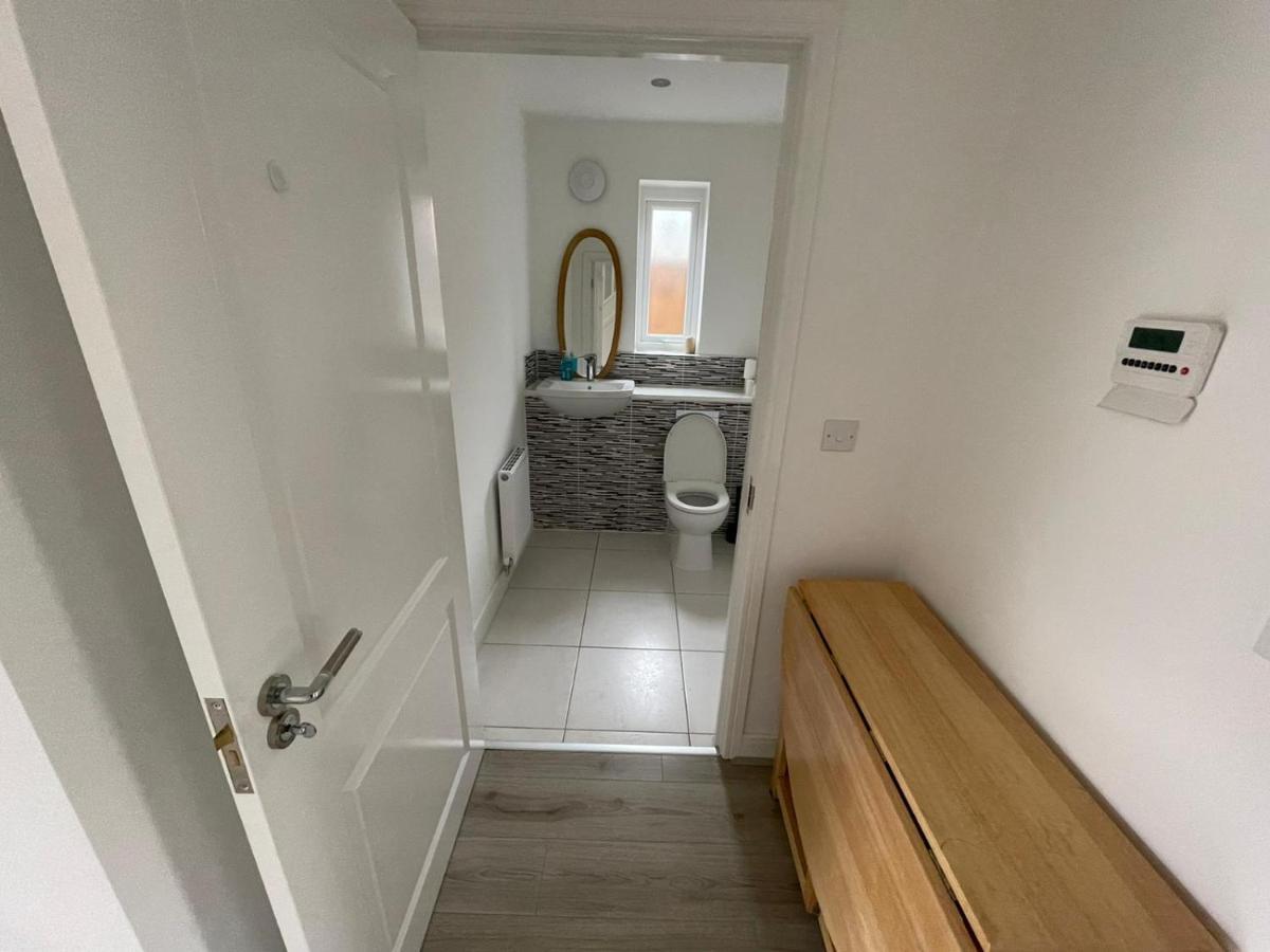 Modern Room With Huge Bed - Walk To City Centre! Манчестер Екстер'єр фото