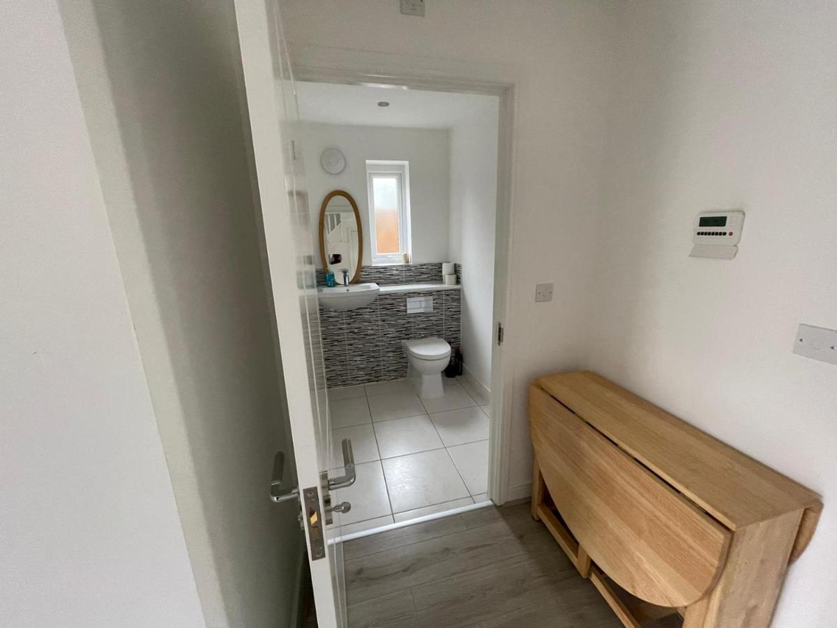 Modern Room With Huge Bed - Walk To City Centre! Манчестер Екстер'єр фото